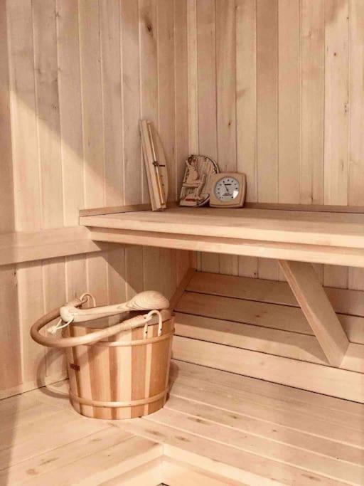 Babiogorska Perelka W Skandynawskim Stylu Z Sauna I Kominkiem Jordanow Extérieur photo